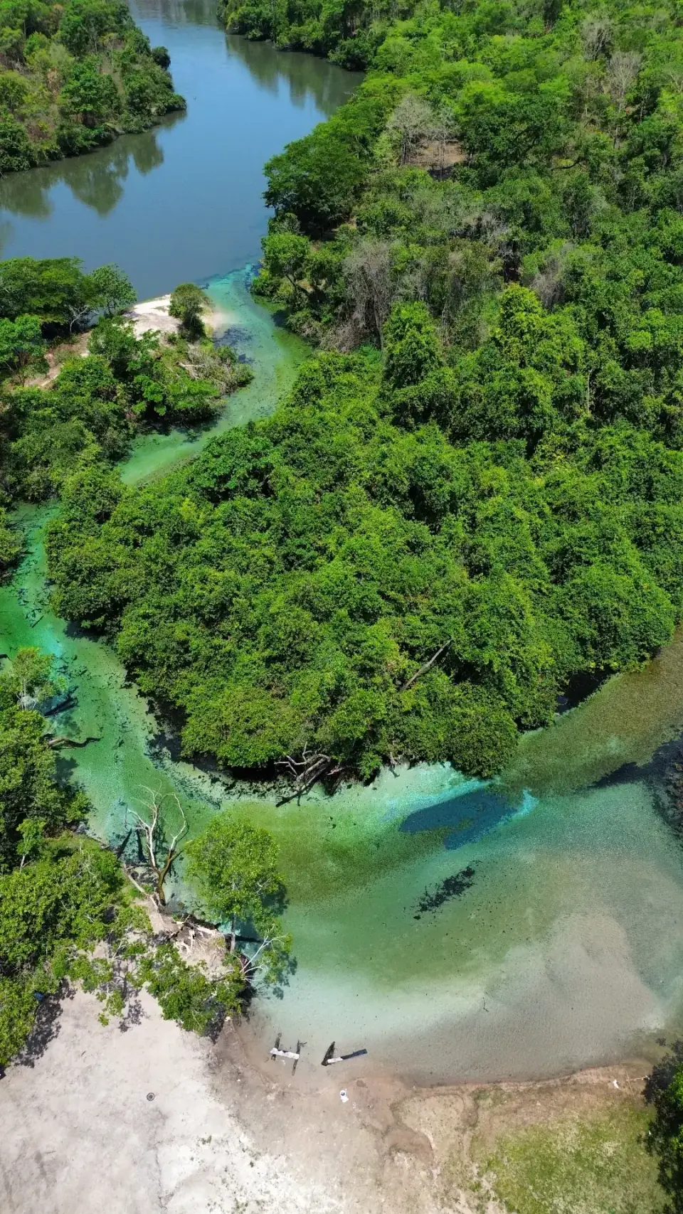 Rio Cristalino em Poxoréu, Mato Grosso